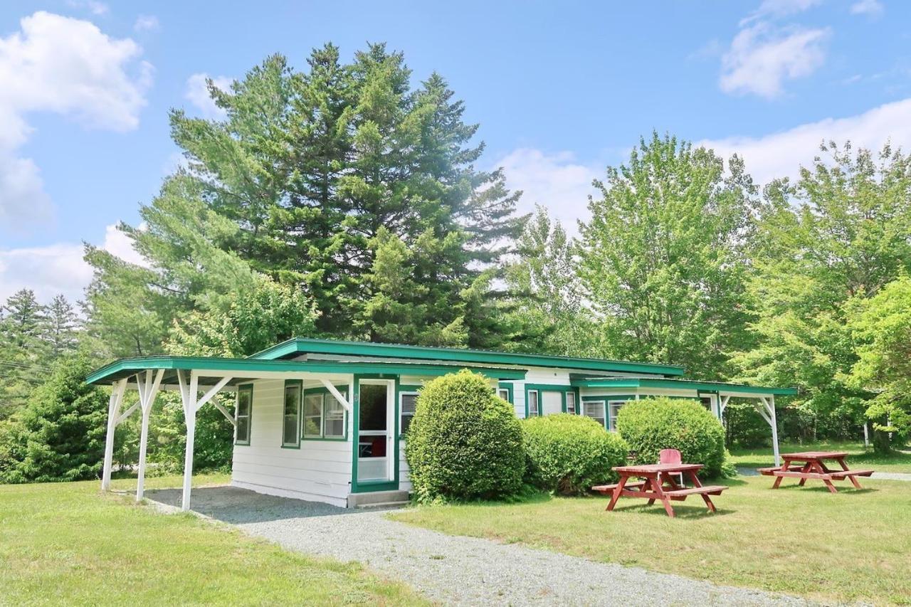 Patio Motor Court Motel Carroll Exterior photo